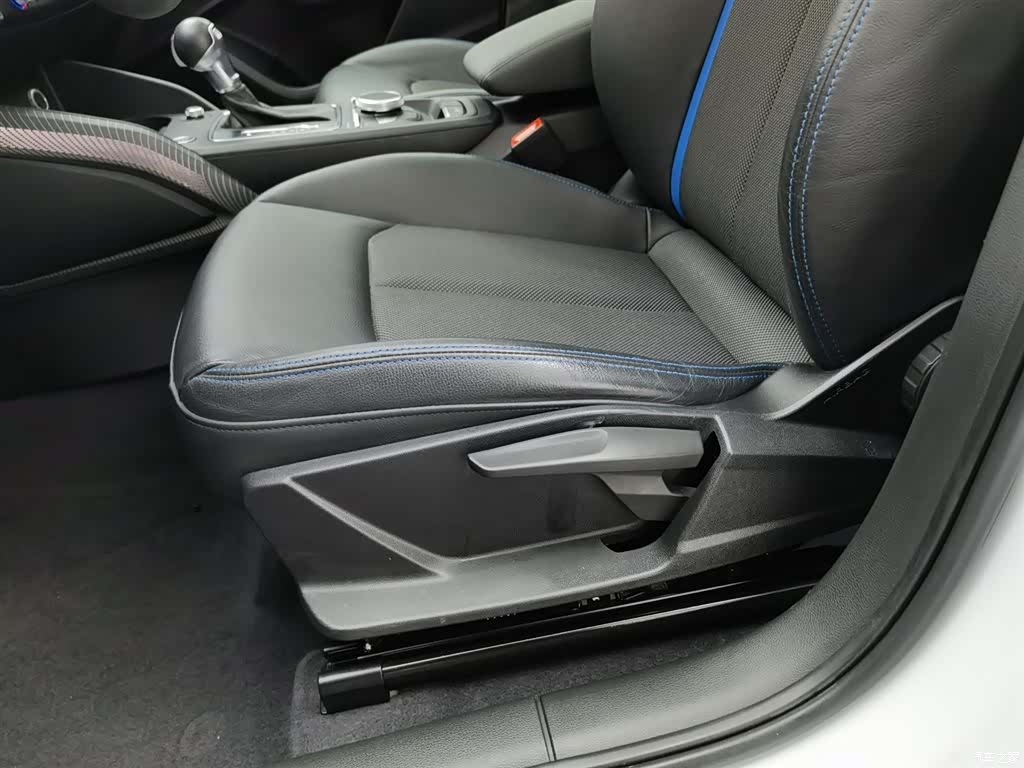 Audi e-tron, 2021 20