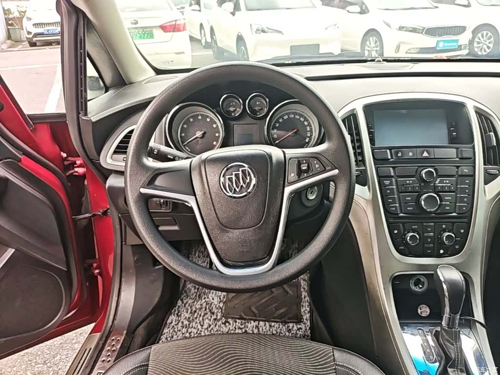Buick XT, 2014 11