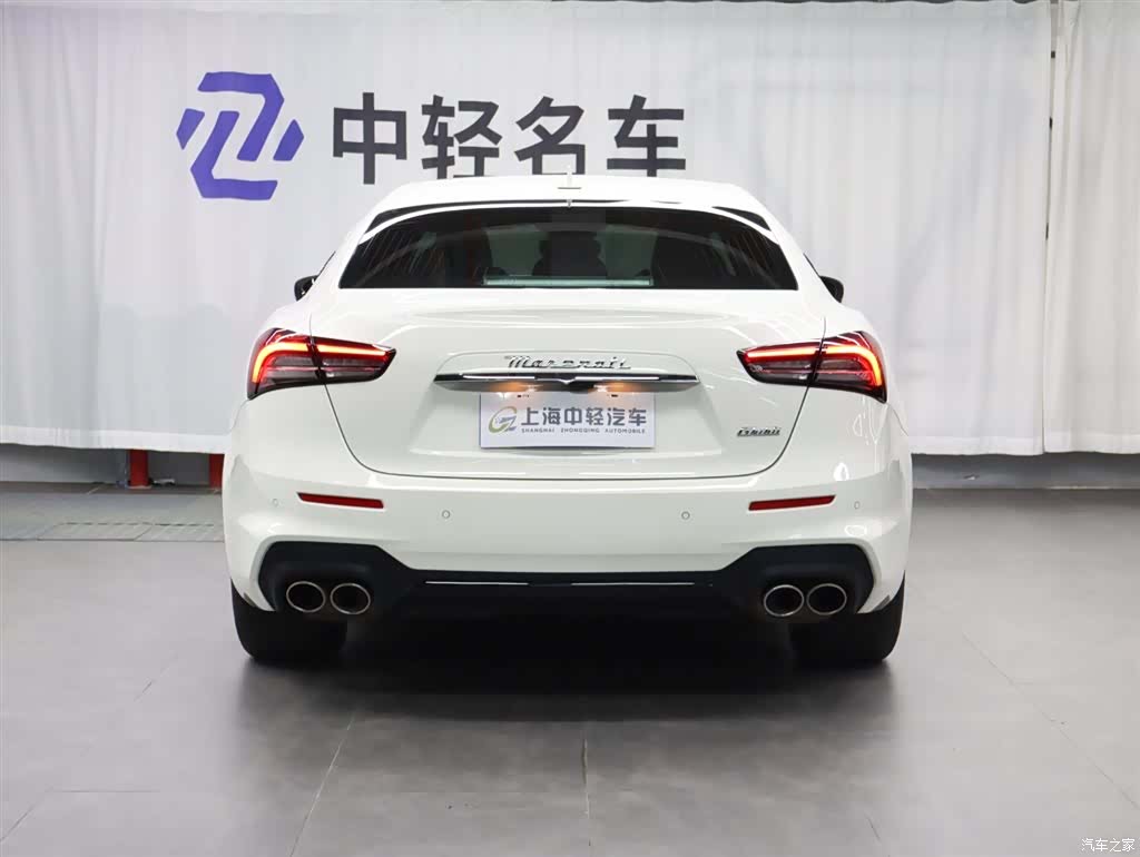 Maserati Ghibli, 2023 4