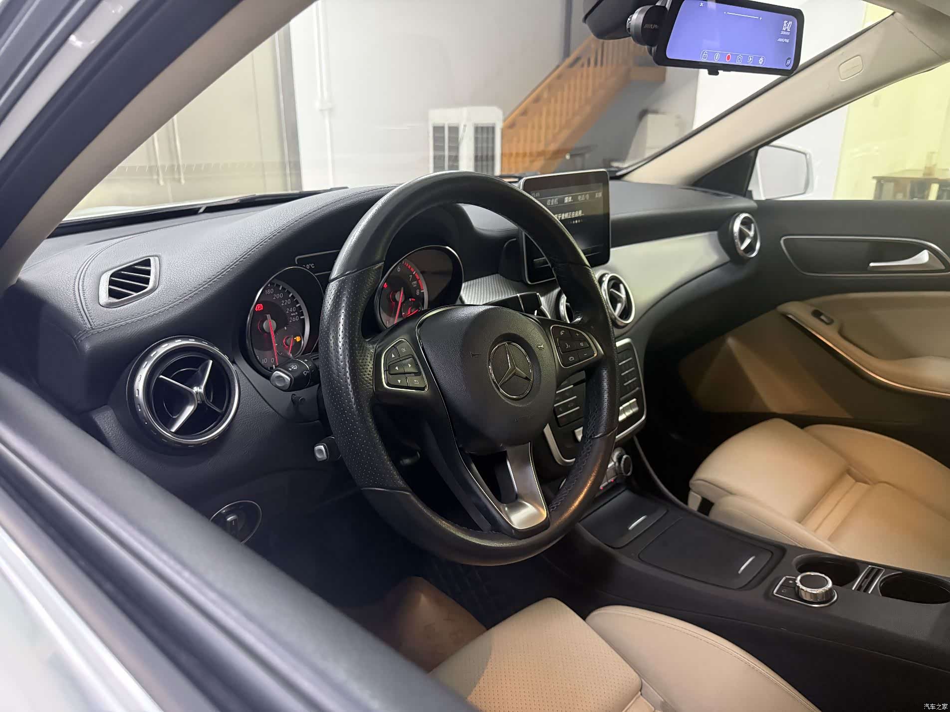 Mercedes-Benz GLA, 2017 9