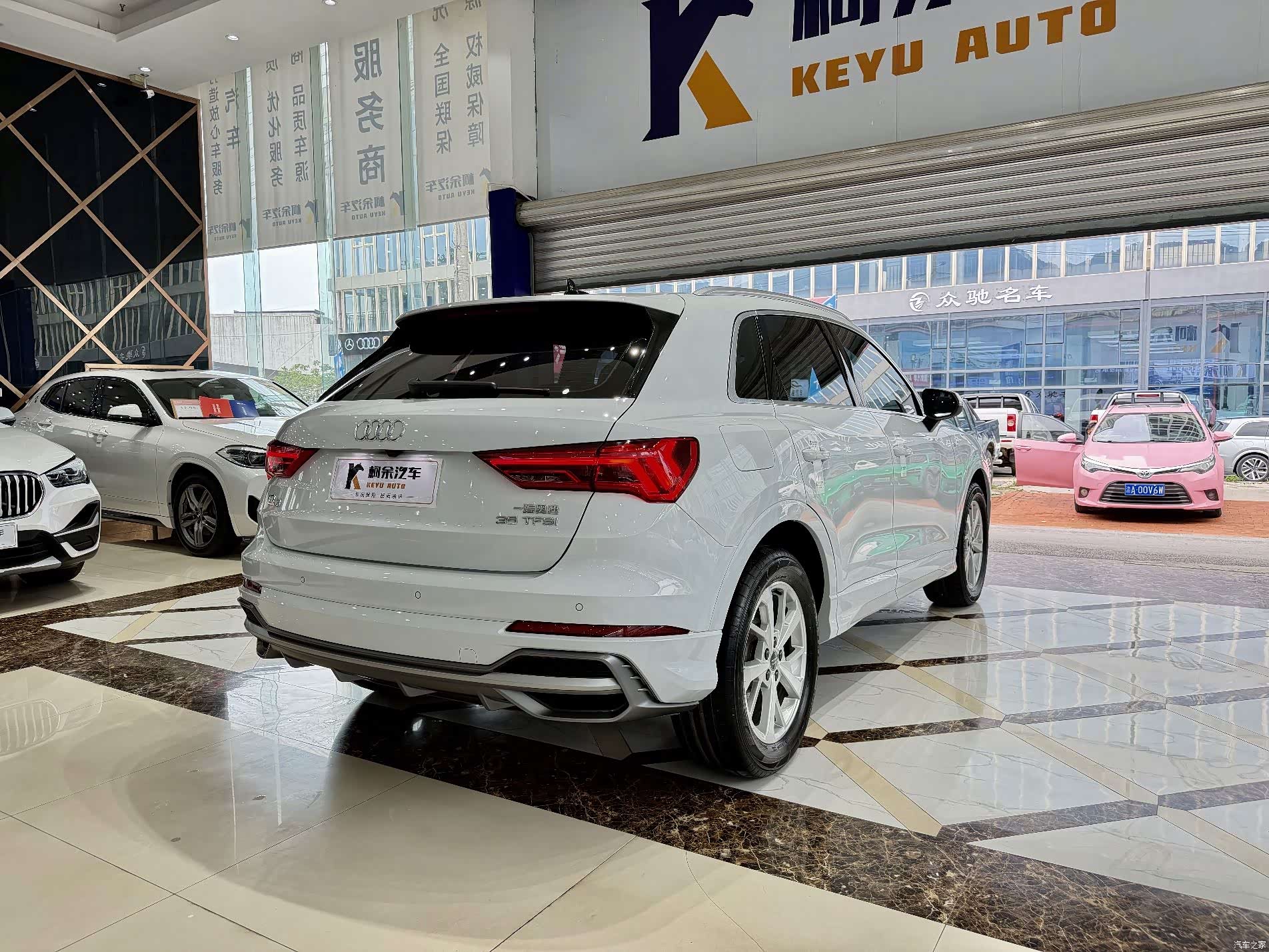 Audi Q3, 2020 15