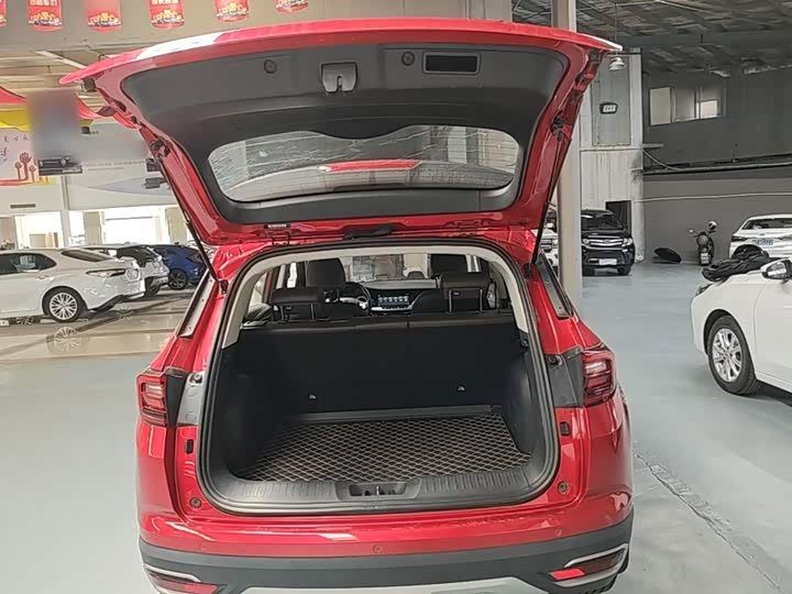 Changan CS35PLUS 2018 1.6L МКПП chang lian ban guo V