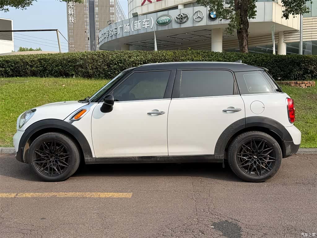 Mini Countryman, 2015 3