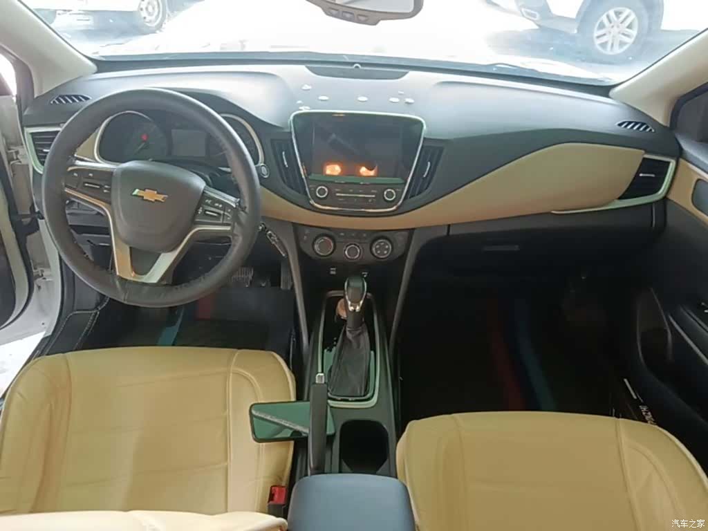 Chevrolet 320, 2021 6