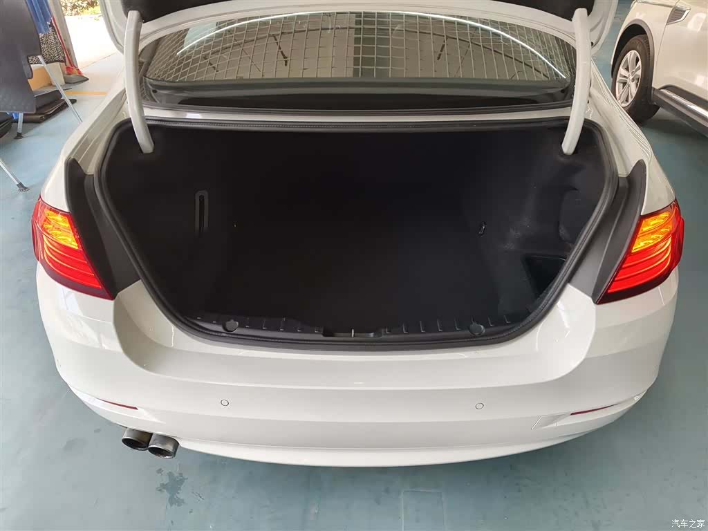 BMW 5 Series, 2016 15