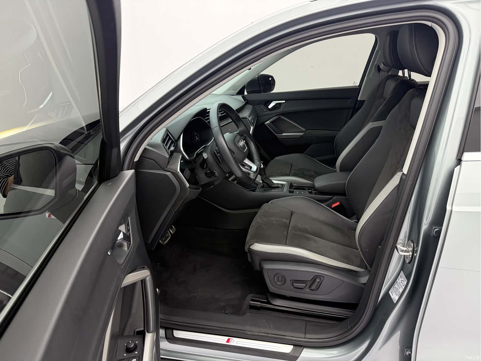 Audi Q3, 2021 19