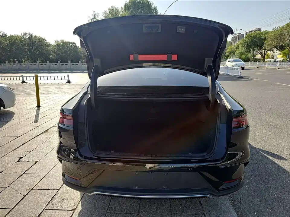 BYD Han