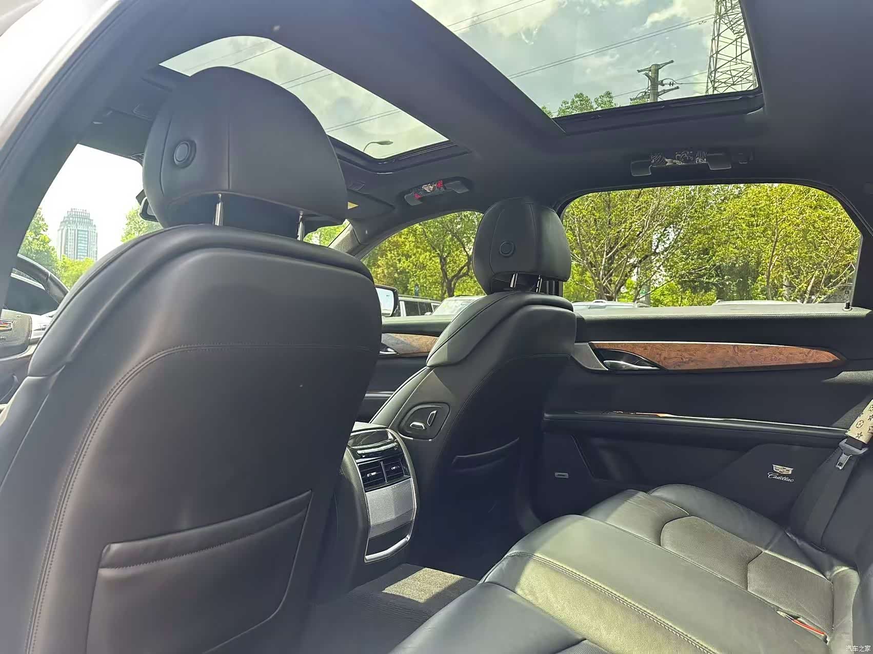 Cadillac CT6, 2019 все фото