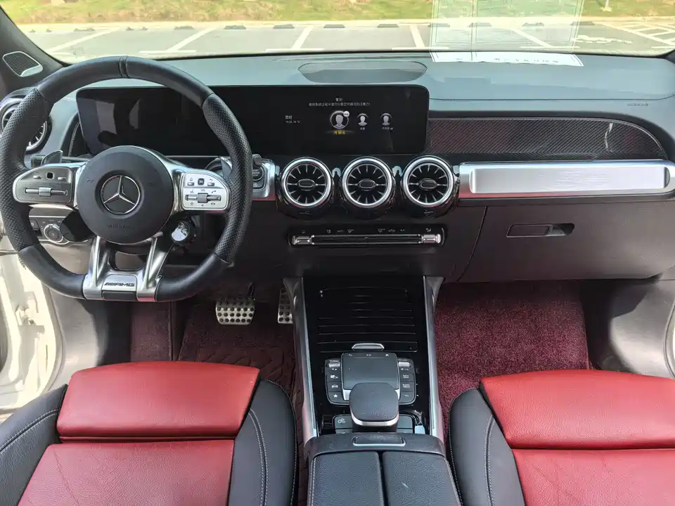 Mercedes-Benz GLB AMG