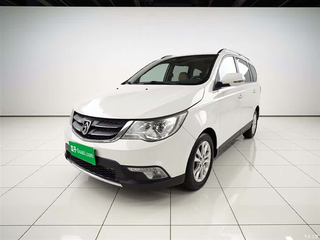 Wuling 730, 2016 2