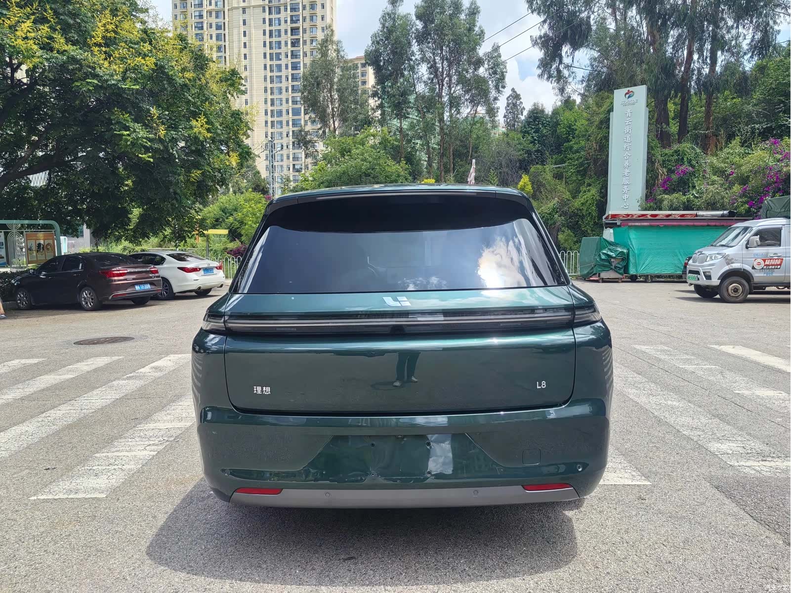 Li Auto L8, 2023 8