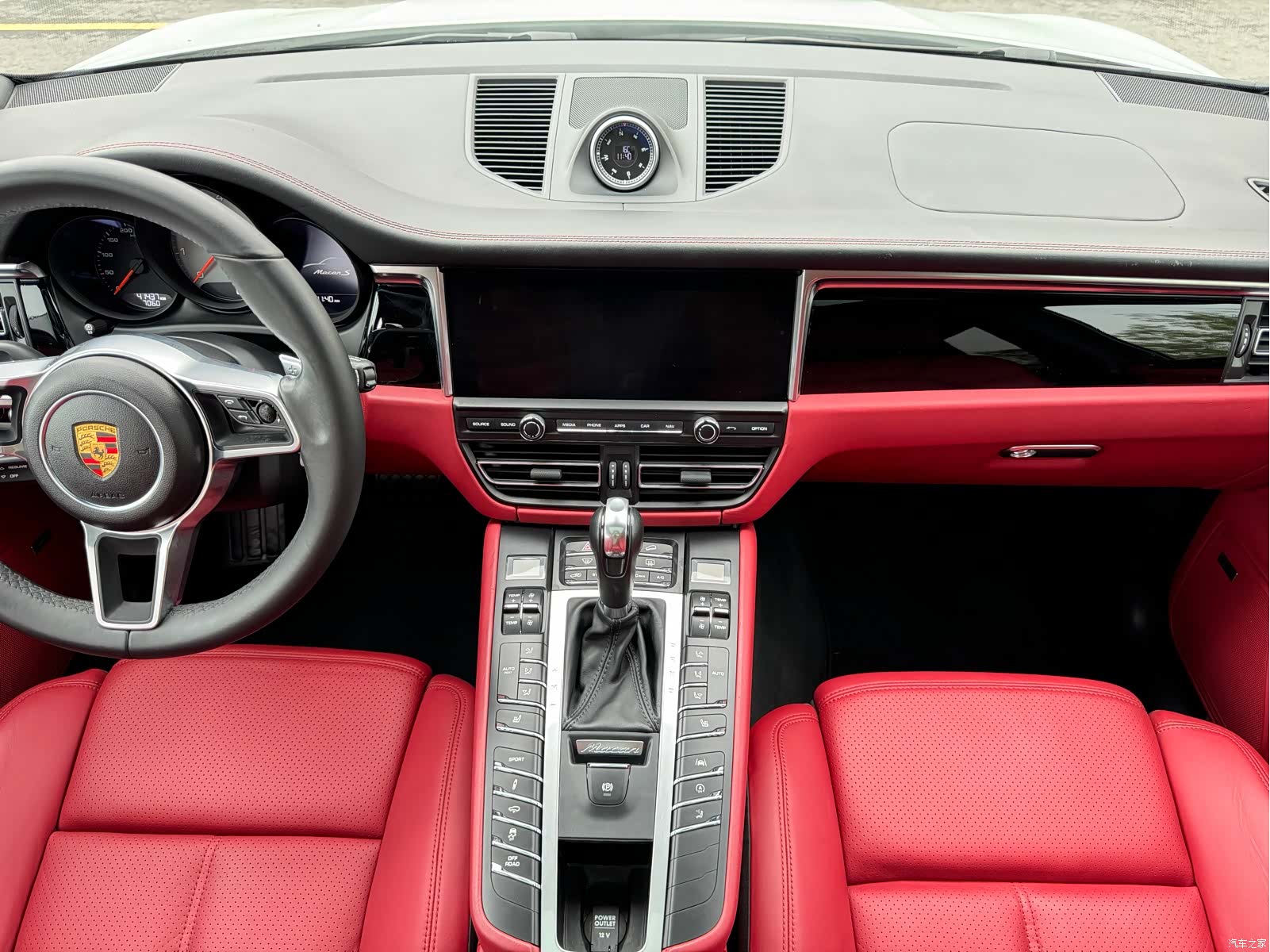 Porsche Macan, 2020 9