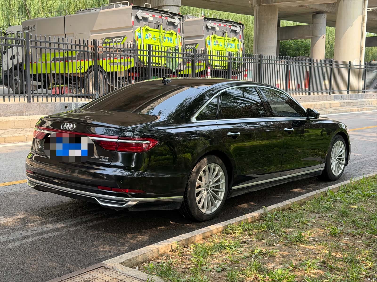 Audi A8L, 2020 все фото