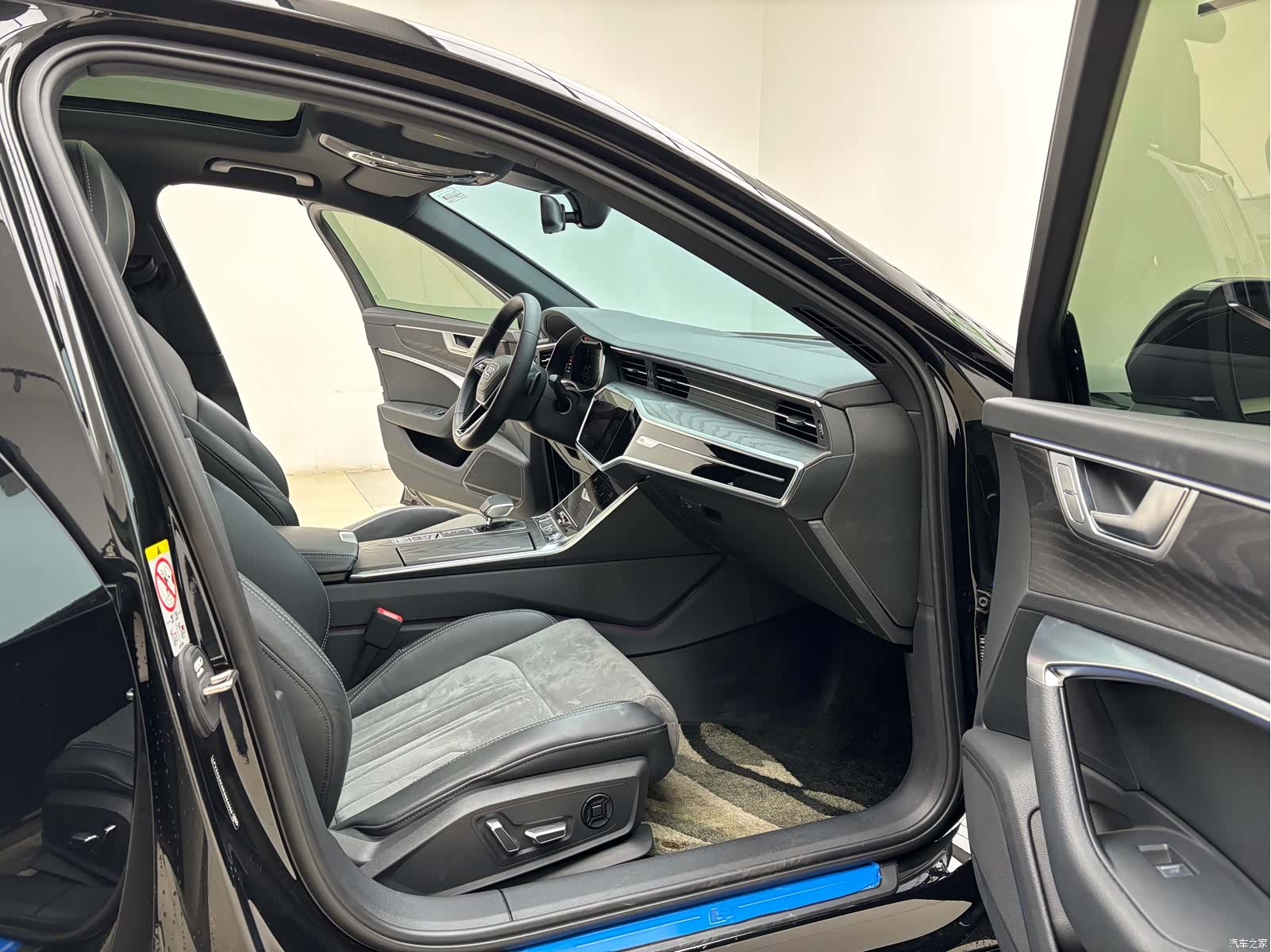 Audi A6L, 2024 10