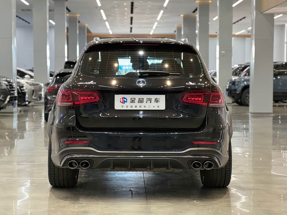 Mercedes-Benz GLC AMG
