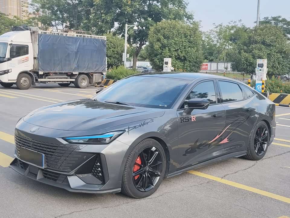 Changan UNI-V