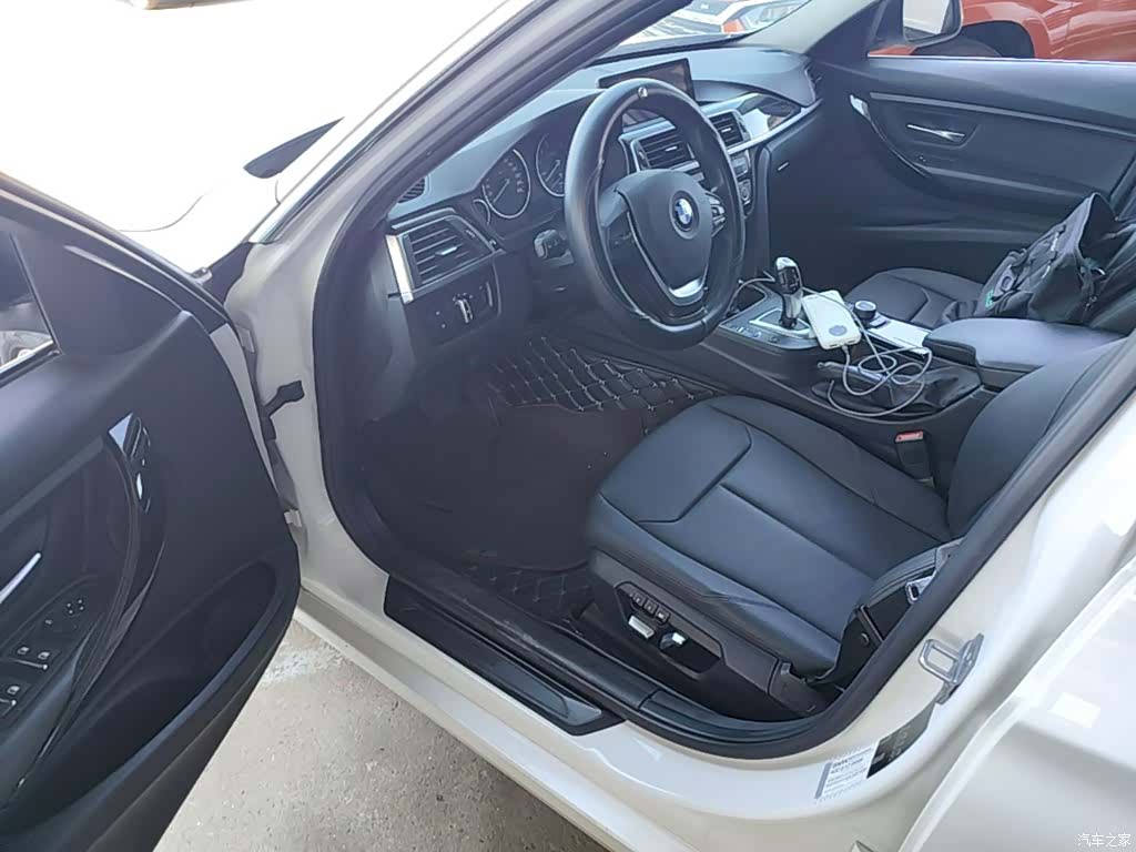 BMW 3 Series, 2017 23
