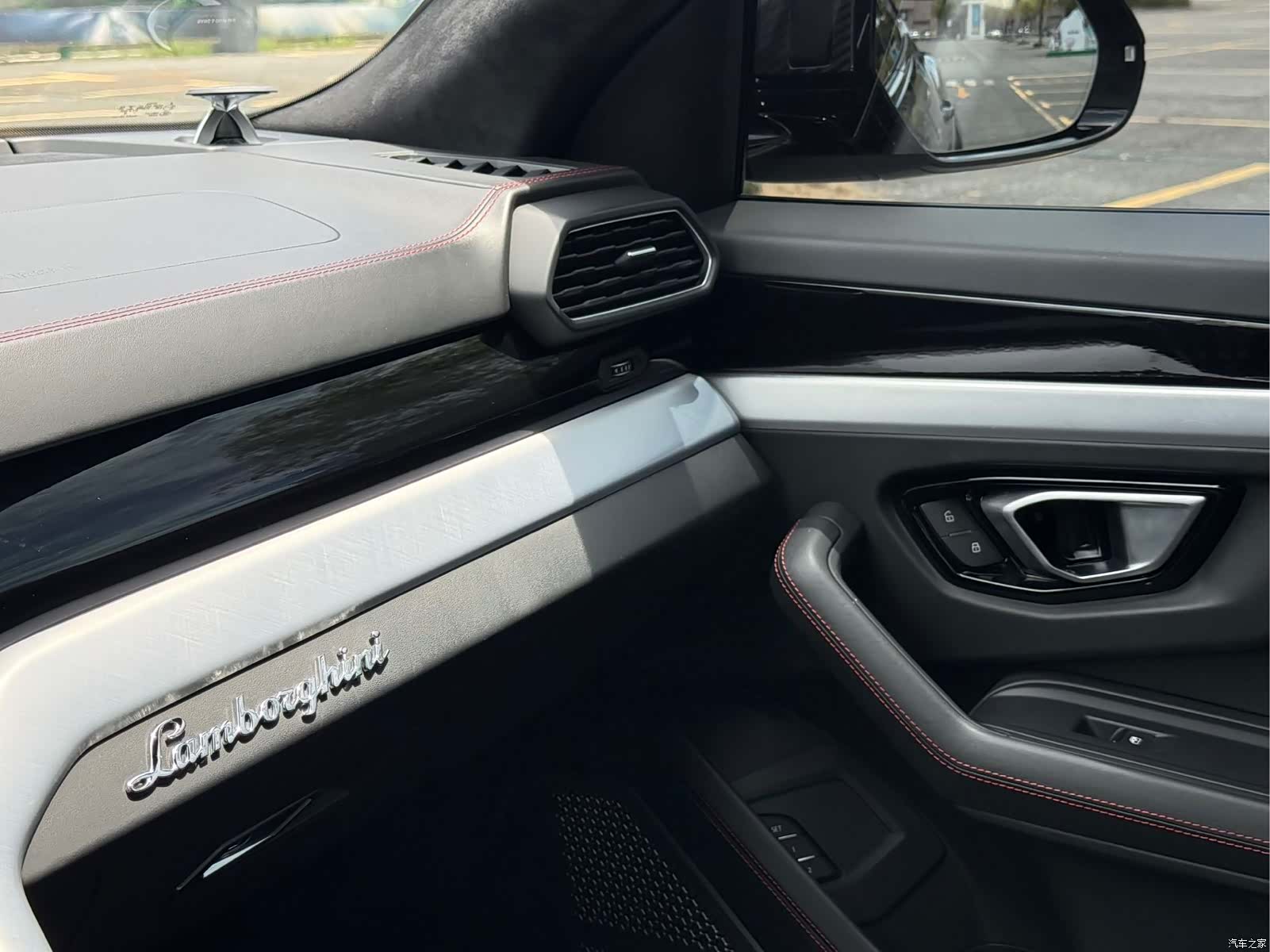 Lamborghini Urus, 2021 17