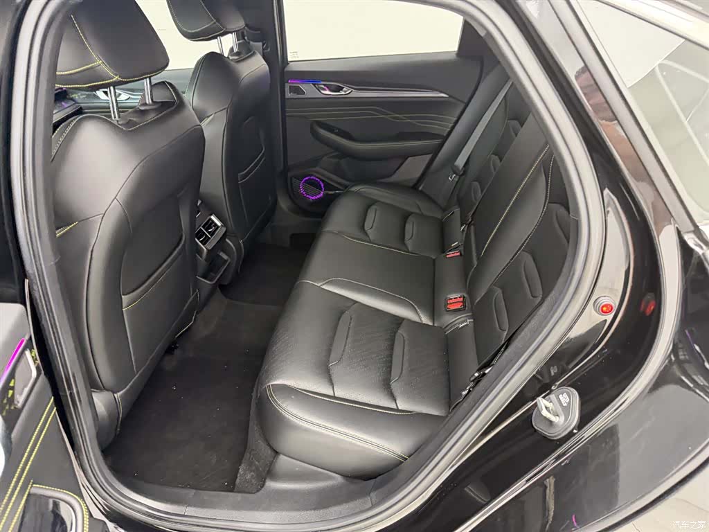 Geely Preface, 2023 6