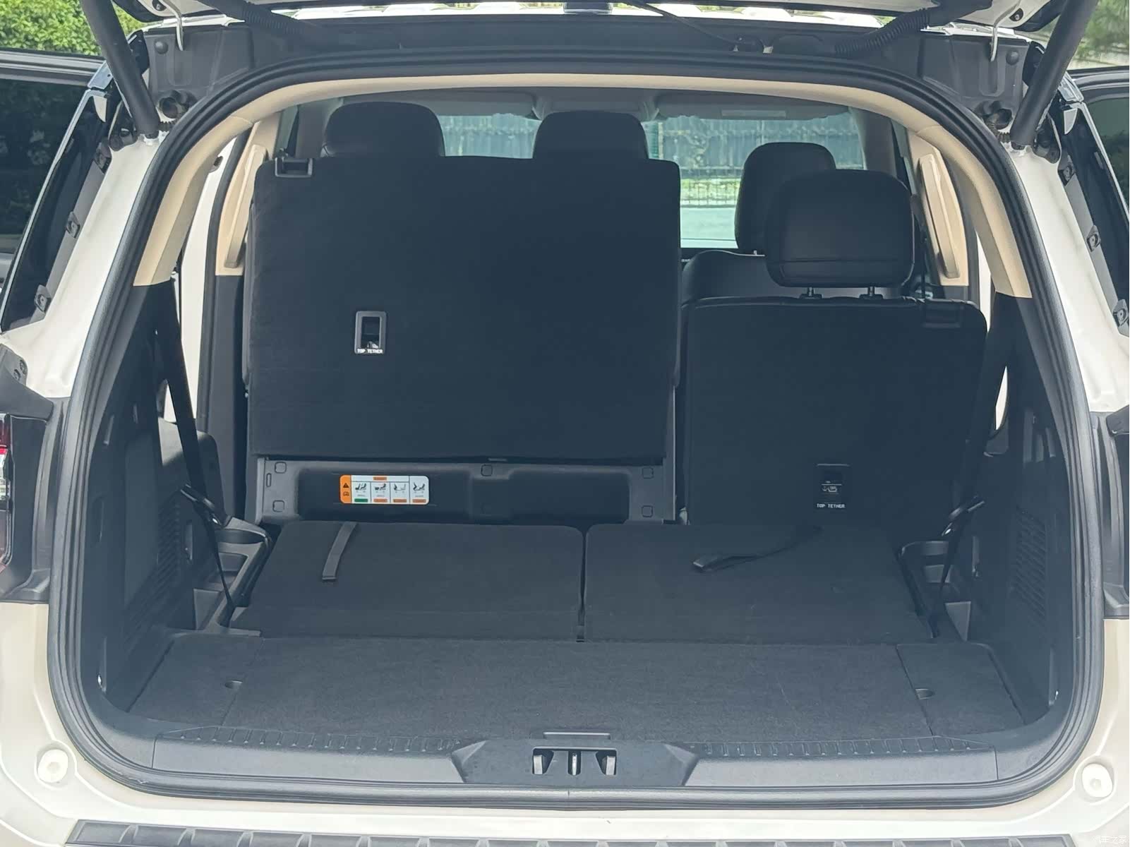 Ford Explorer, 2024 26