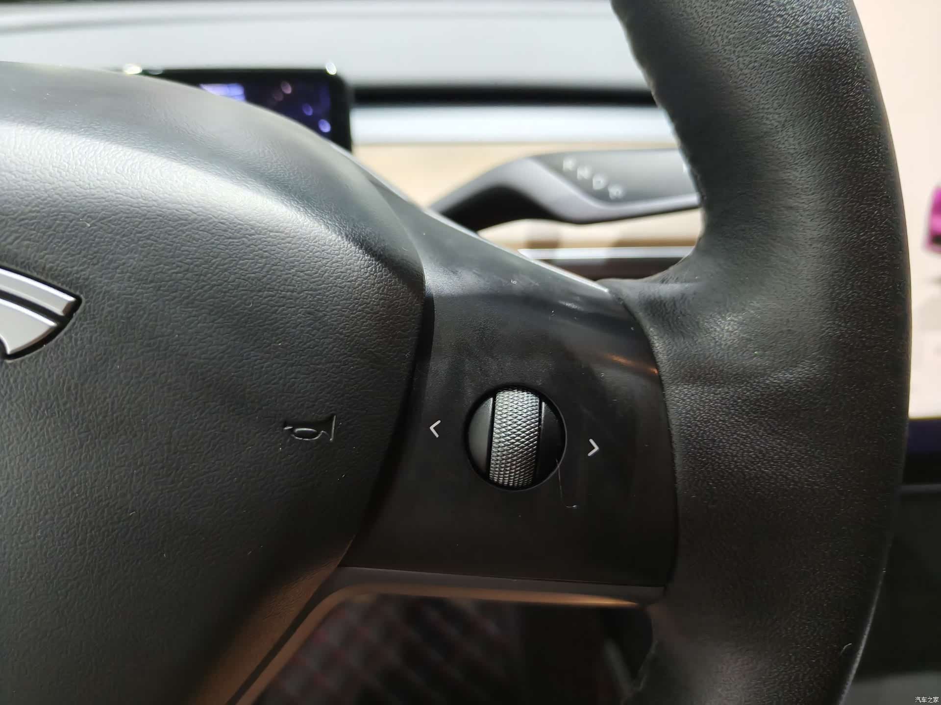 Tesla Model Y, 2022 14