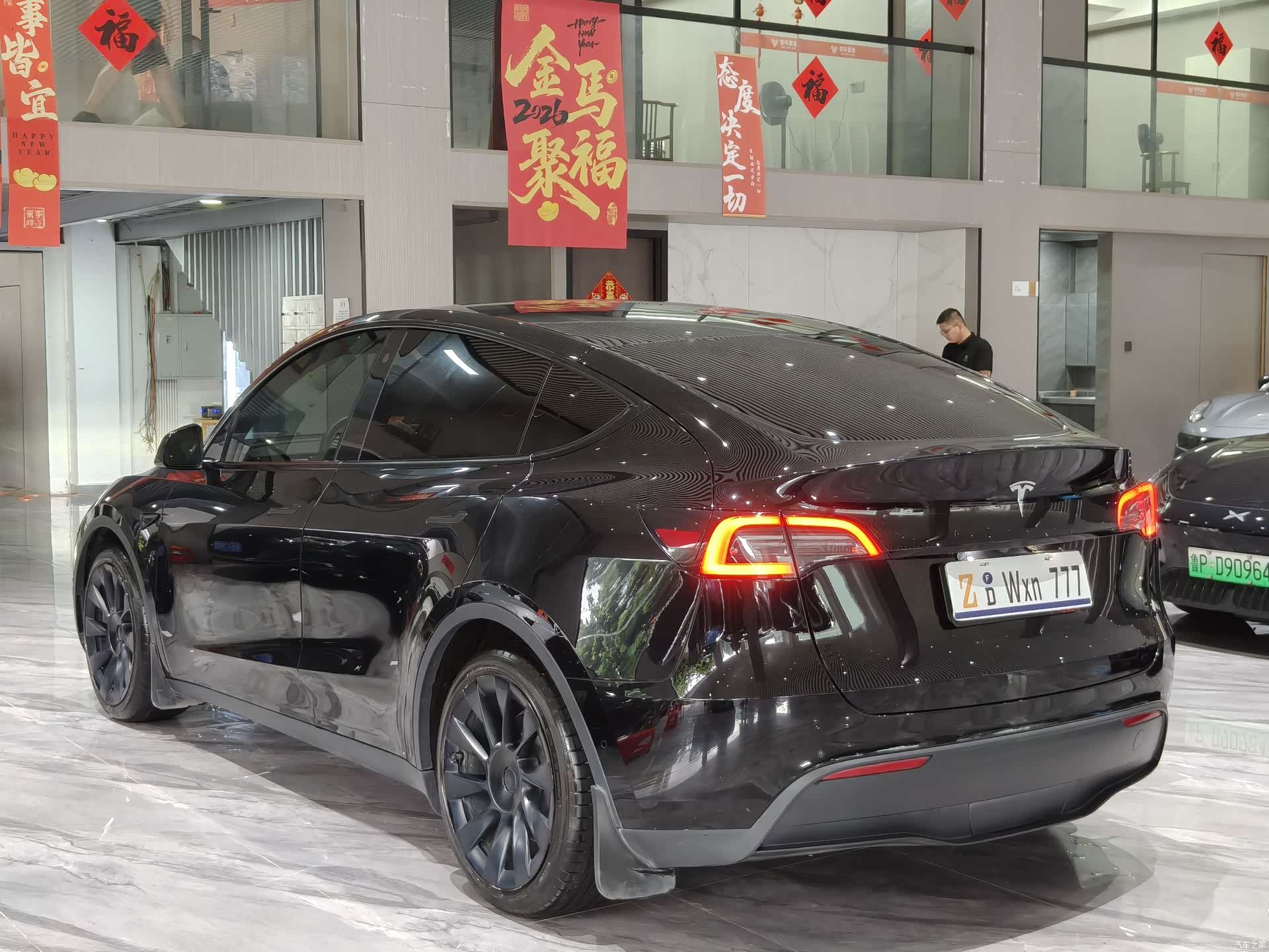 Tesla Model Y, 2022 23