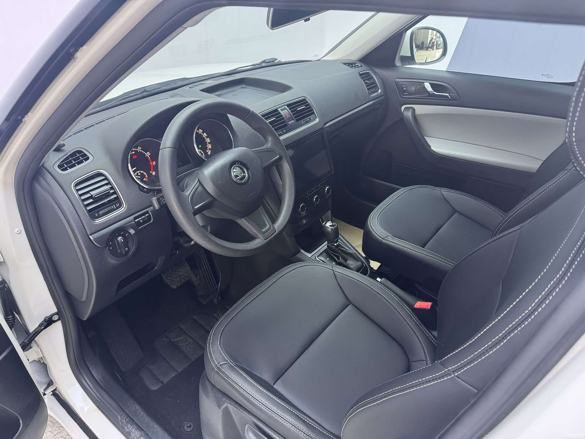 Skoda Yeti, 2018 9