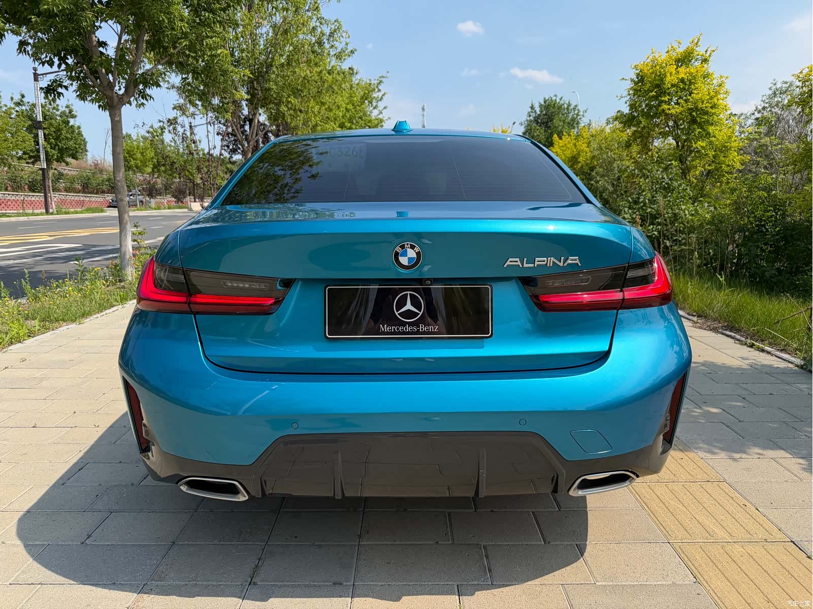 BMW 3 Series, 2023 все фото