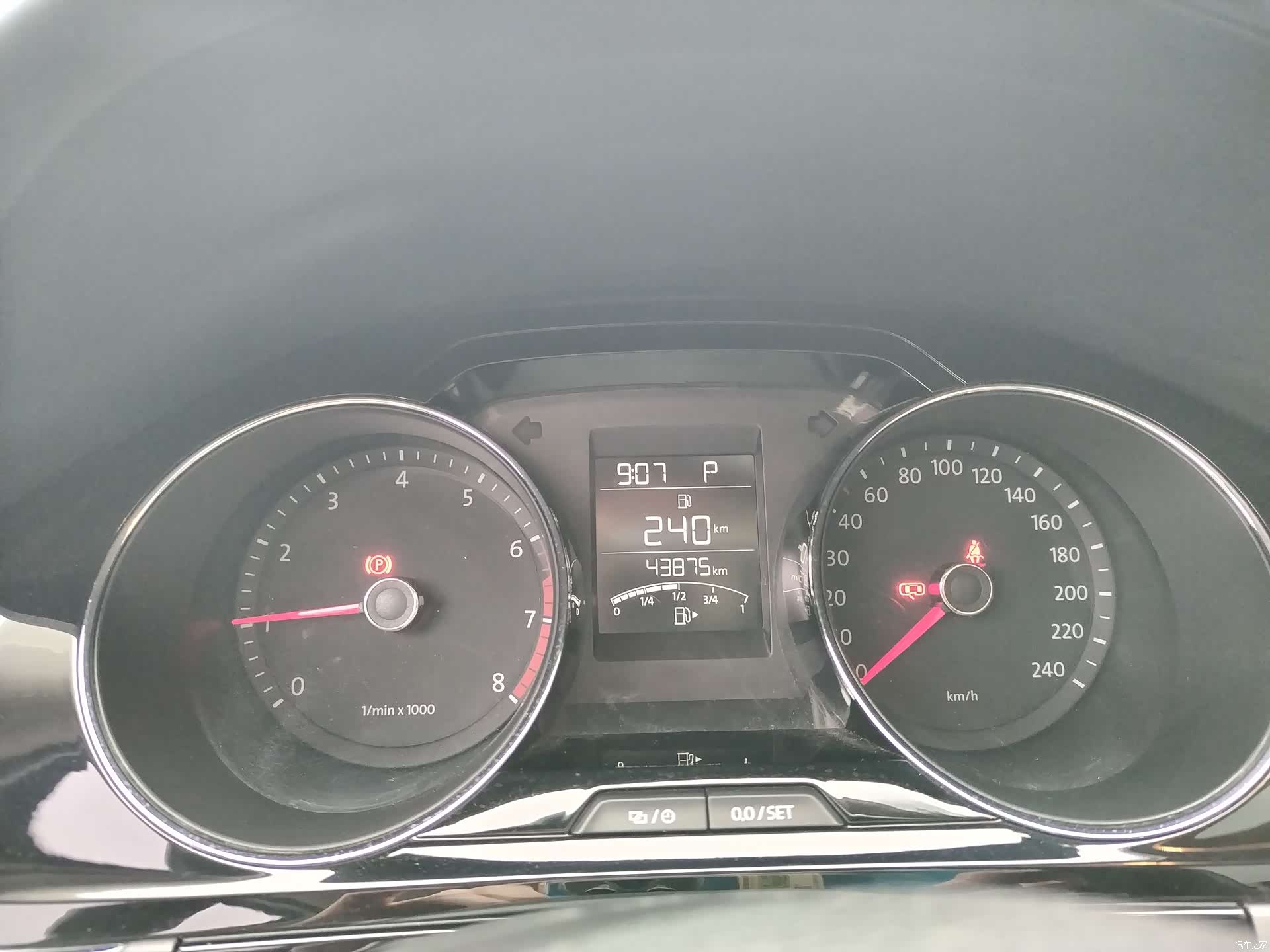 Volkswagen Bora, 2015 15