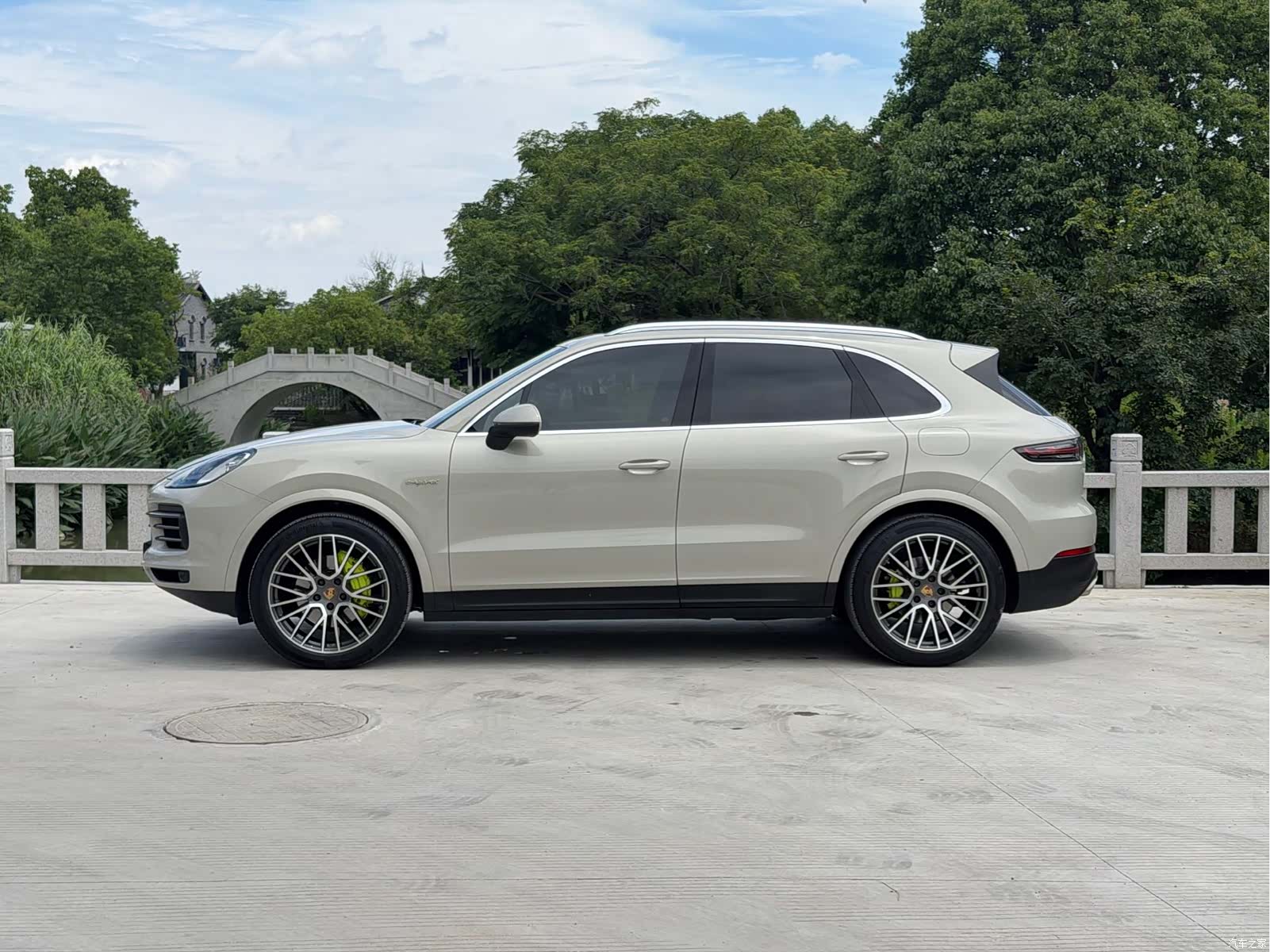 Porsche Cayenne, 2022 3