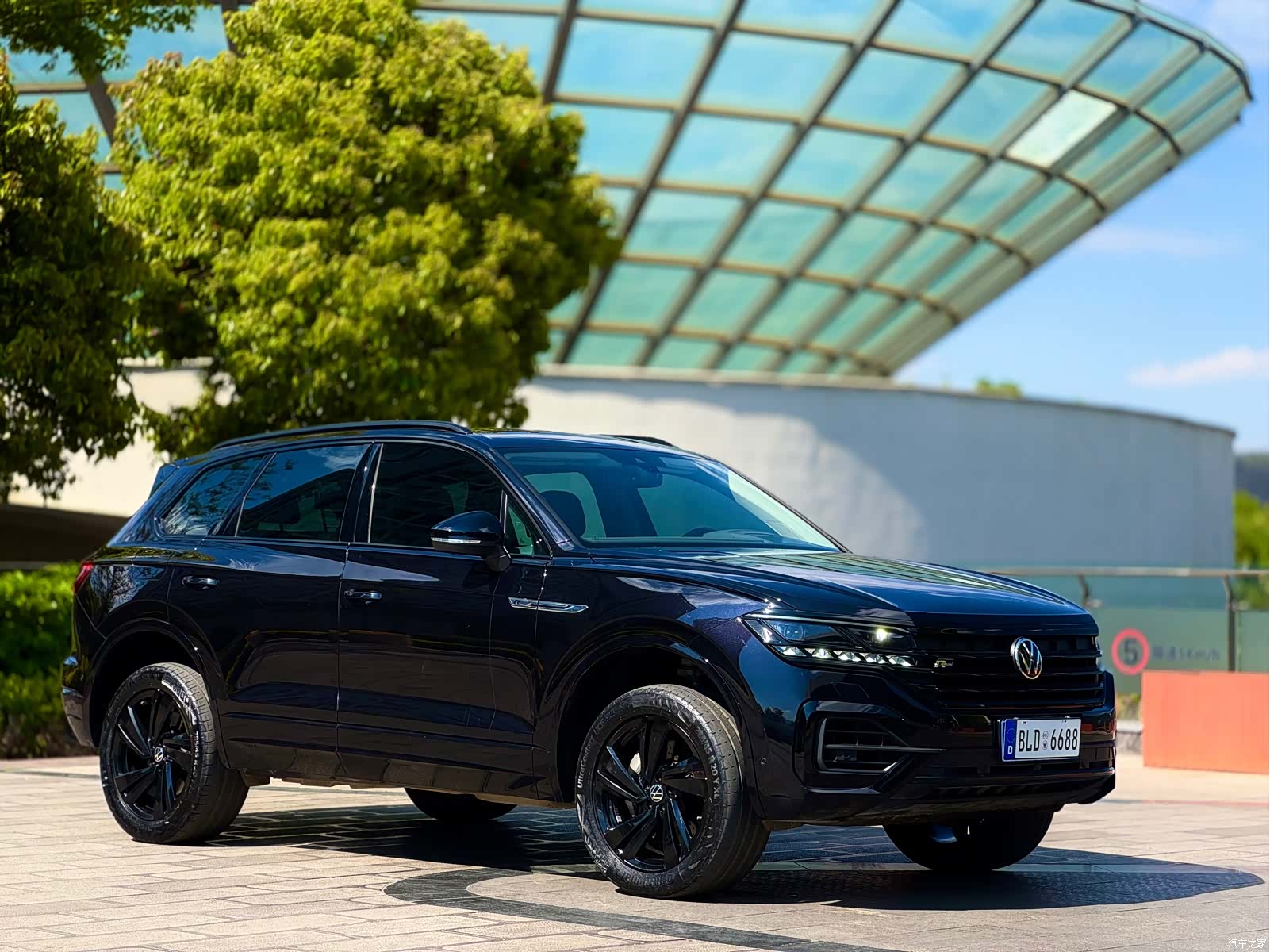 Volkswagen Touareg, 2021 3