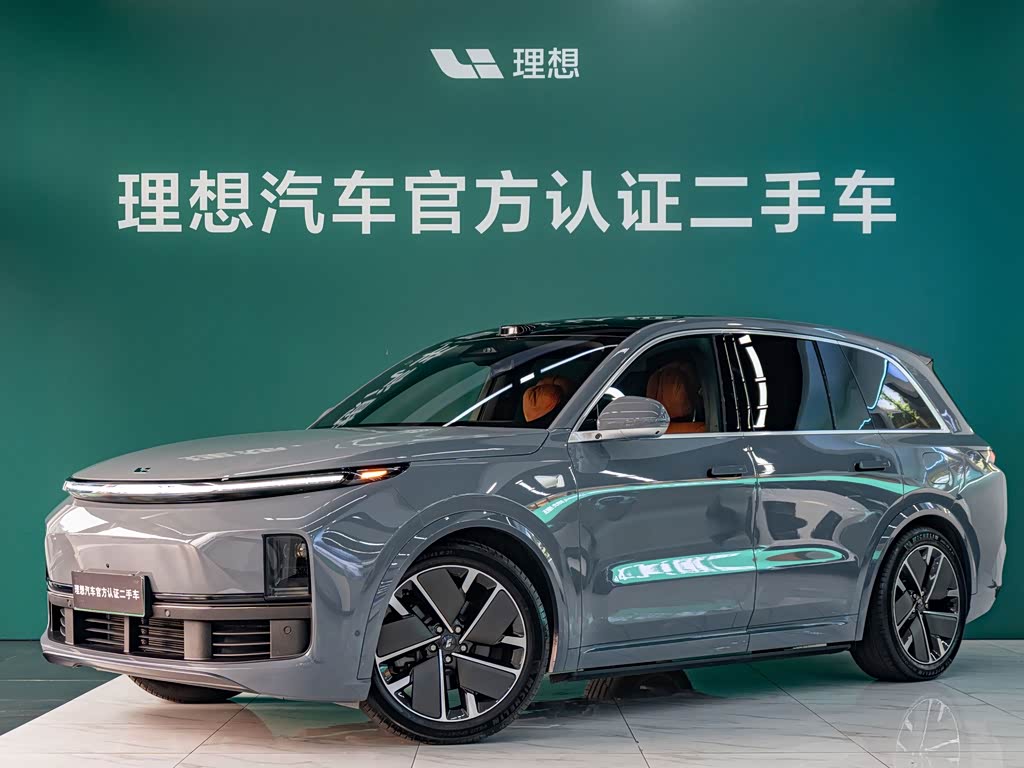 Li Auto L8