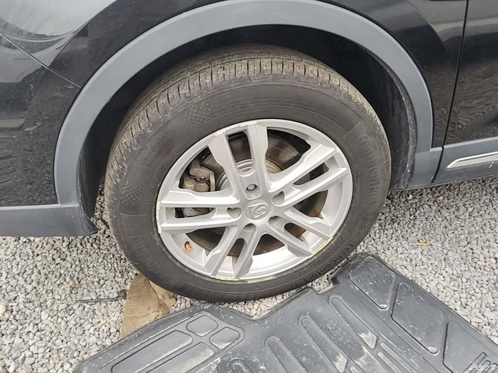 Wuling 560, 2017 25