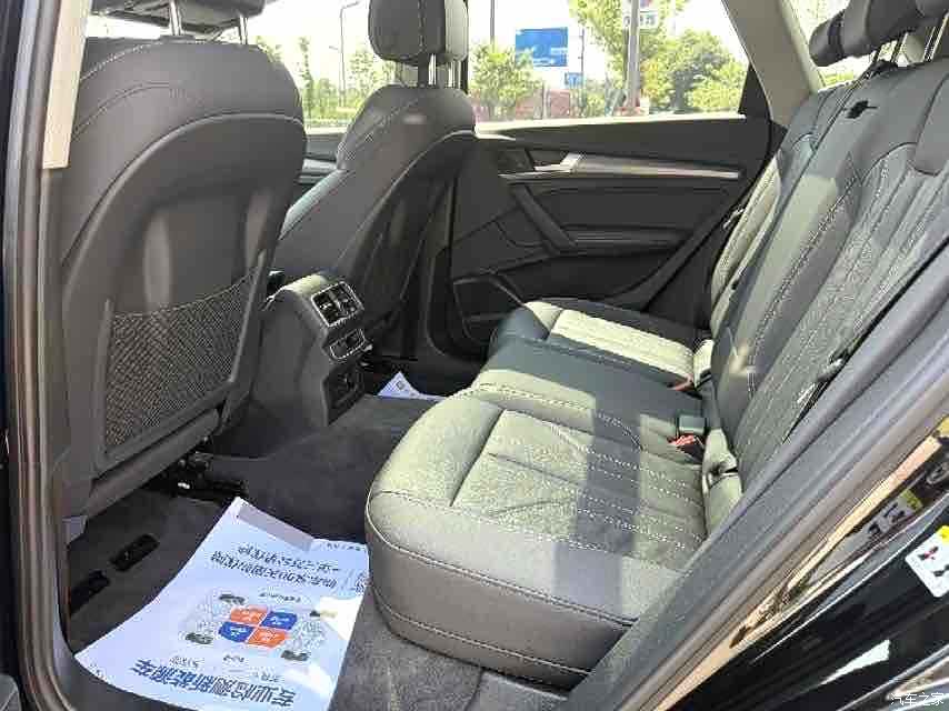 Audi Q5L, 2023 8