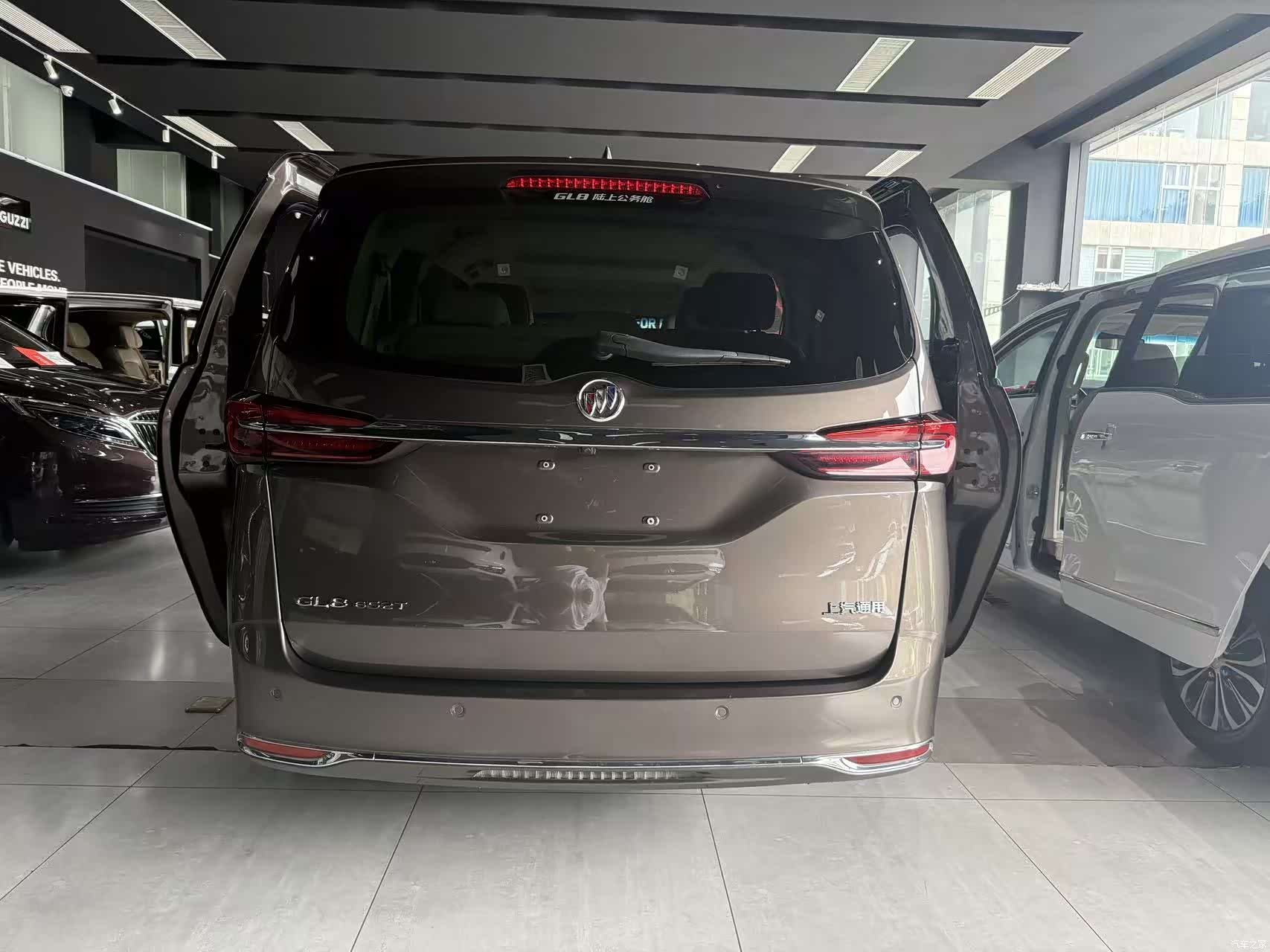 Buick GL8, 2021 15