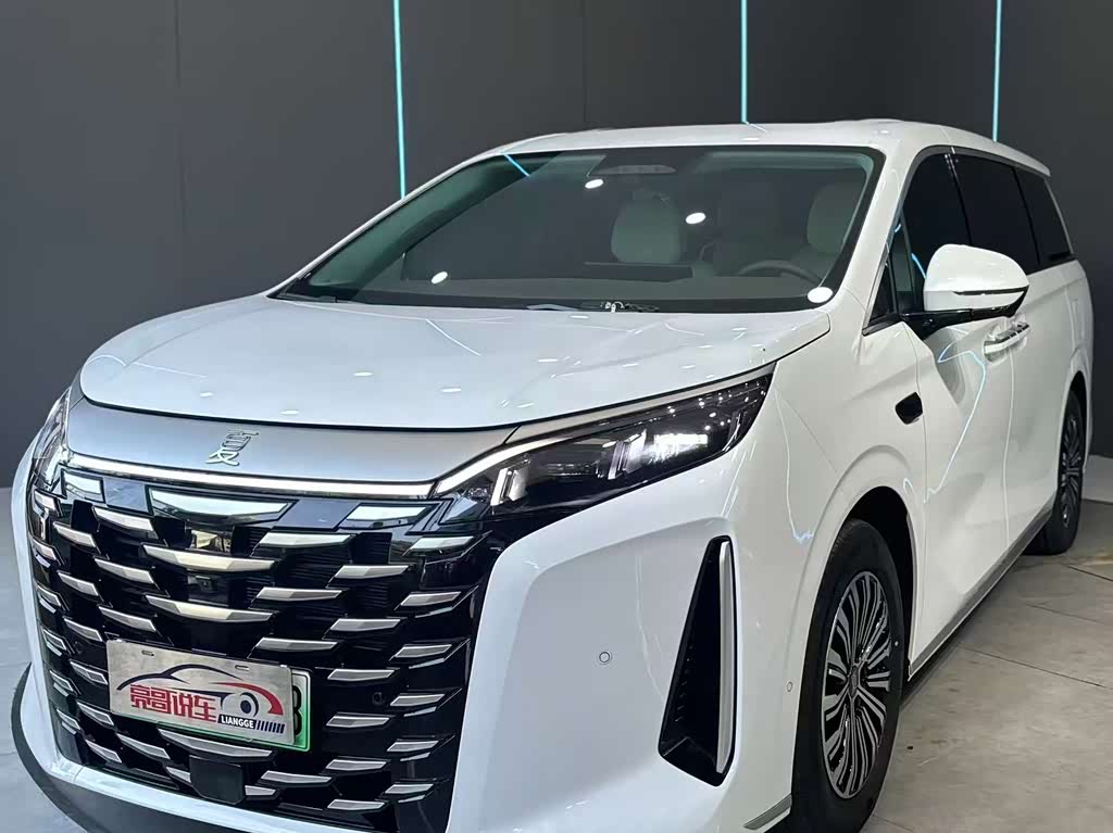 BYD Xia