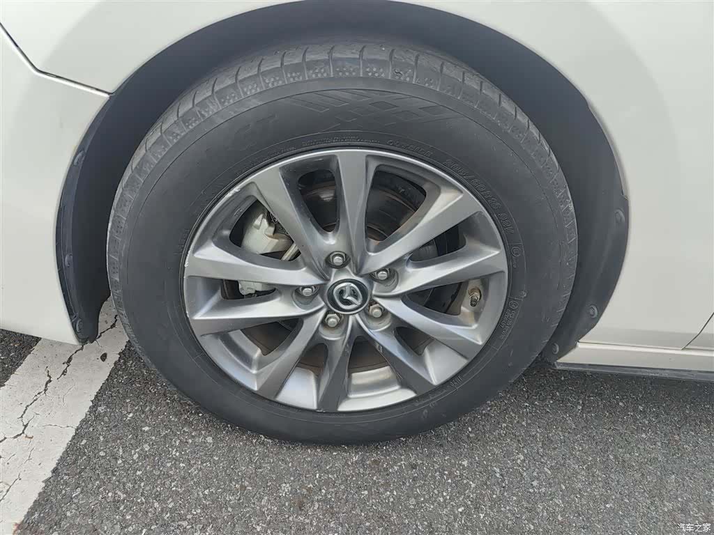 Mazda Mazda3, 2020 23