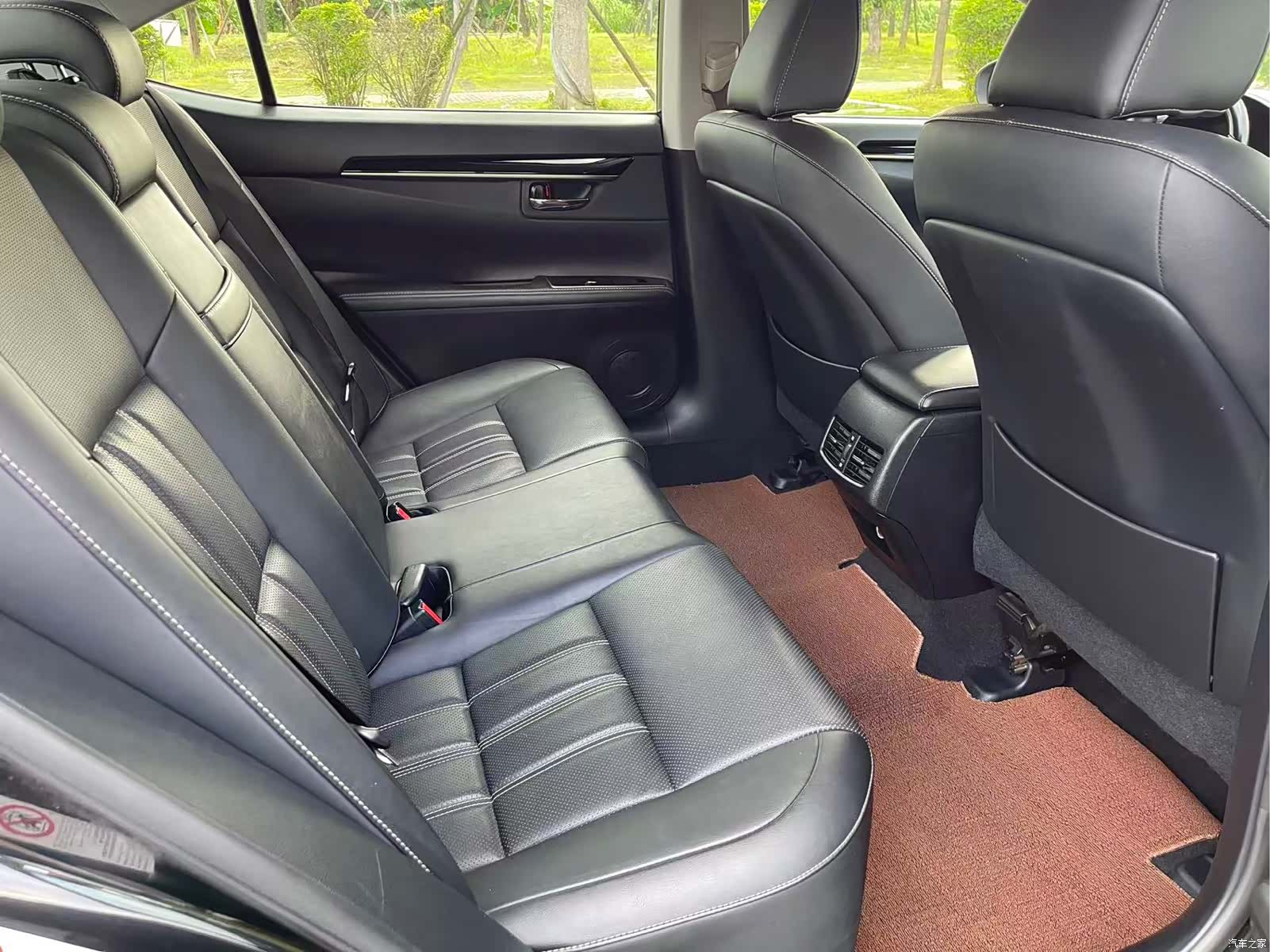 Lexus ES, 2015 20