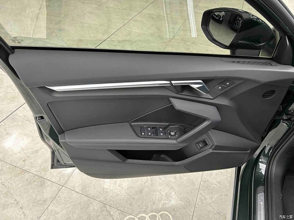 Audi A3, 2023 10