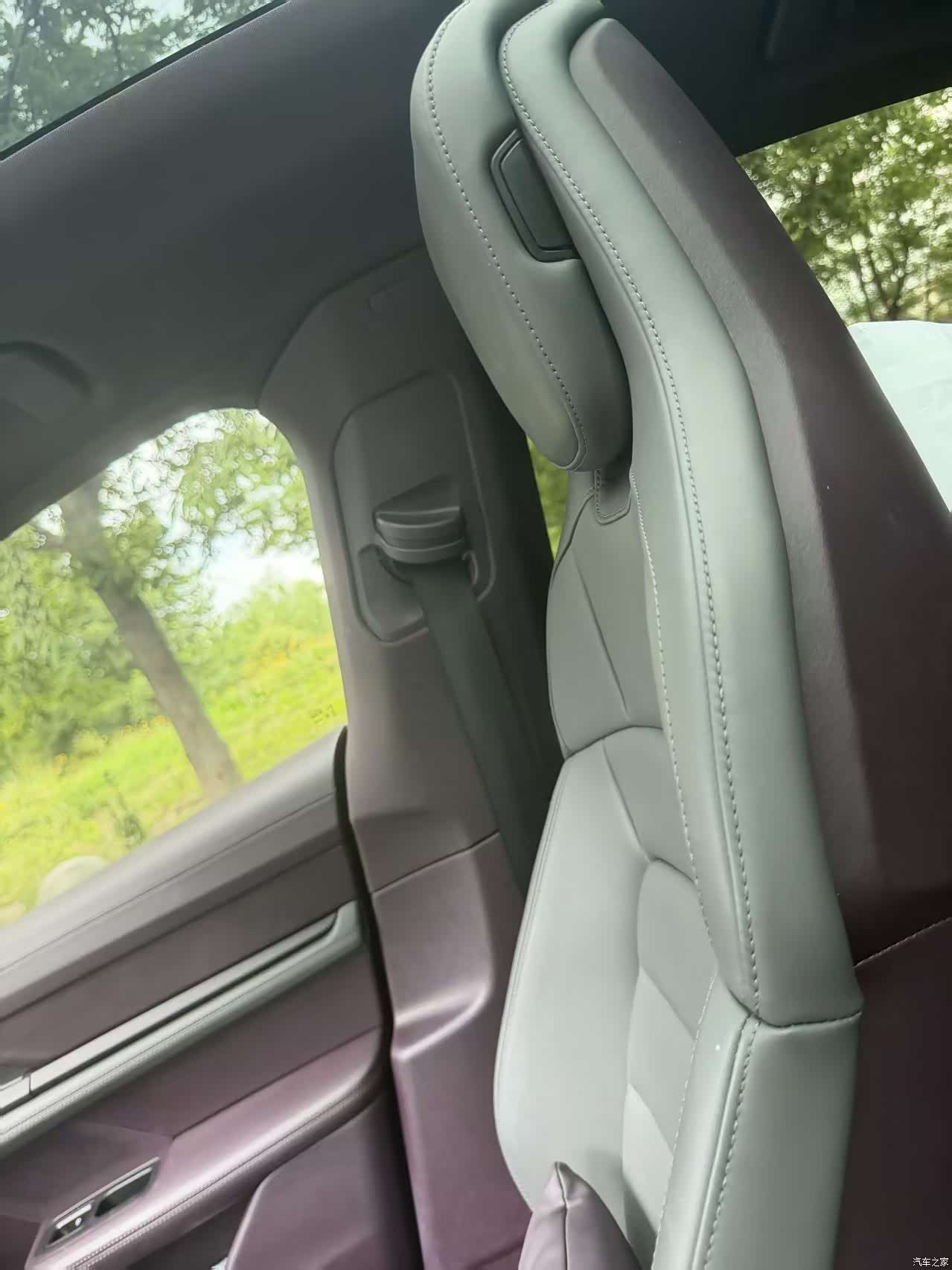 Porsche Taycan, 2023 все фото