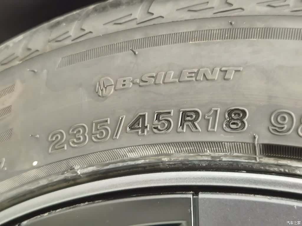 Tesla Model 3, 2025 24