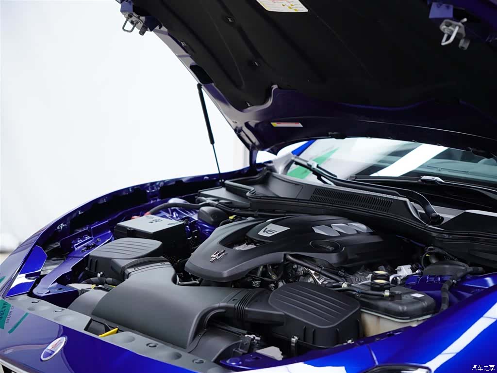 Maserati Ghibli, 2019 54
