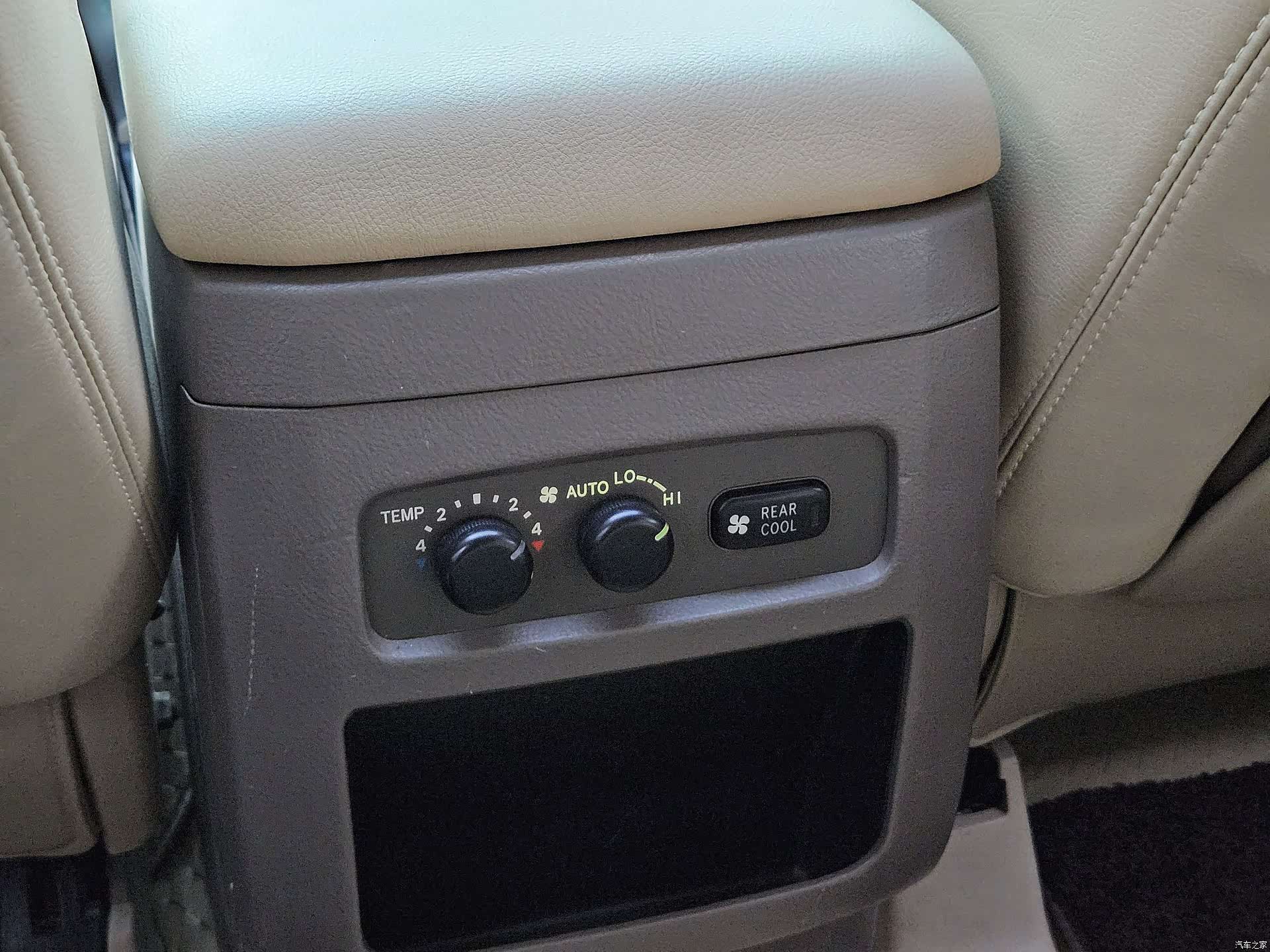 Toyota Prado, 2003 18