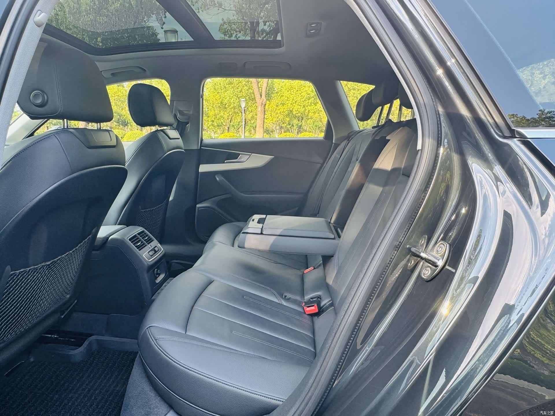 Audi A4, 2020 9