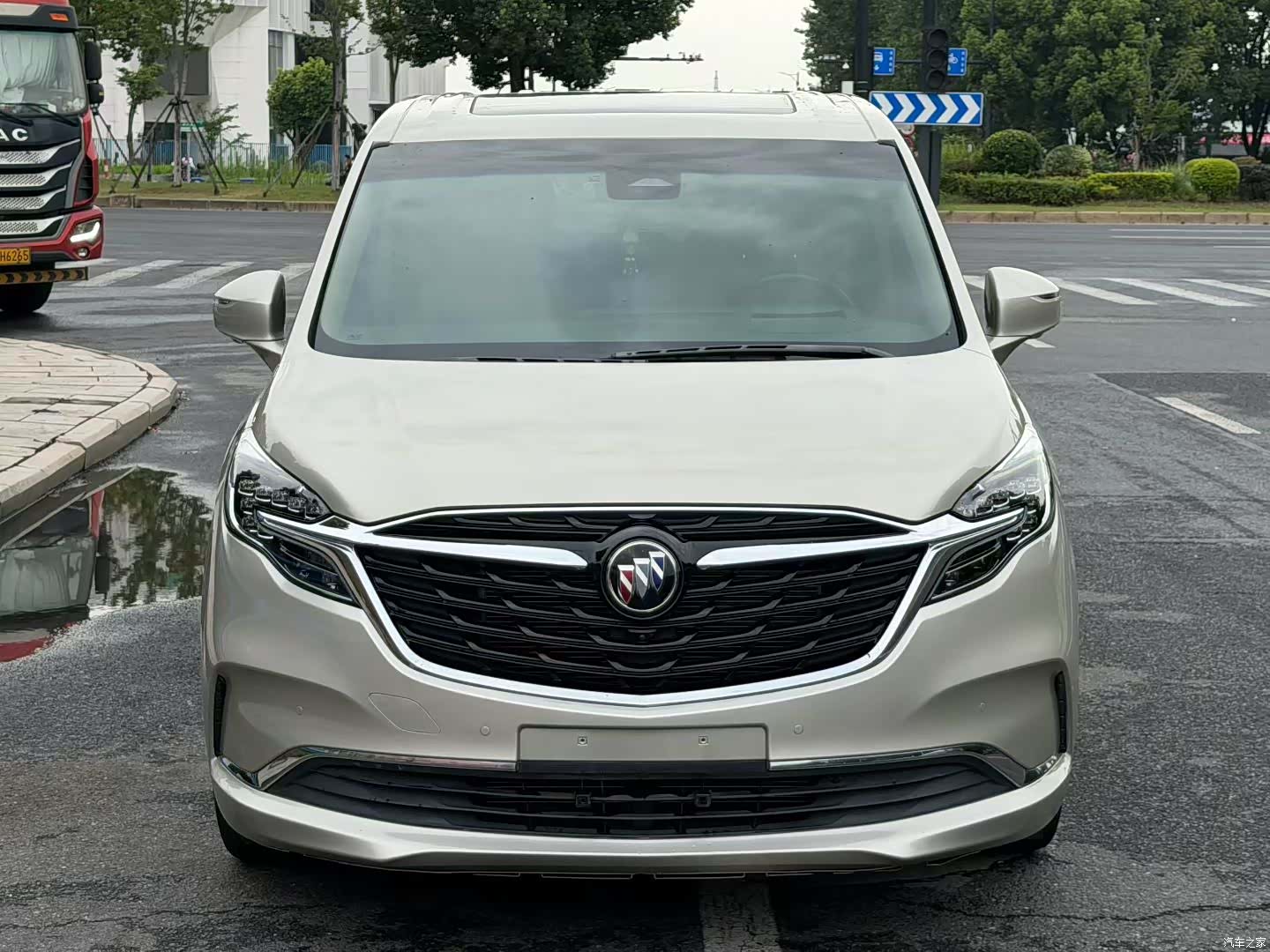 Buick GL8, 2021 2