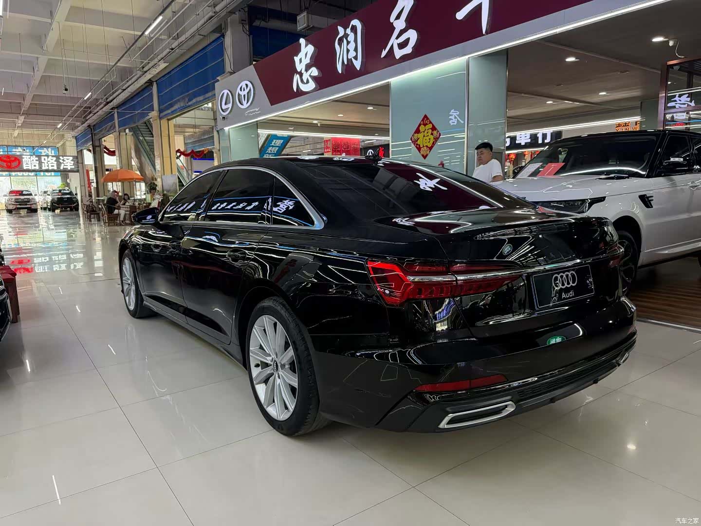 Audi A6L, 2021 4