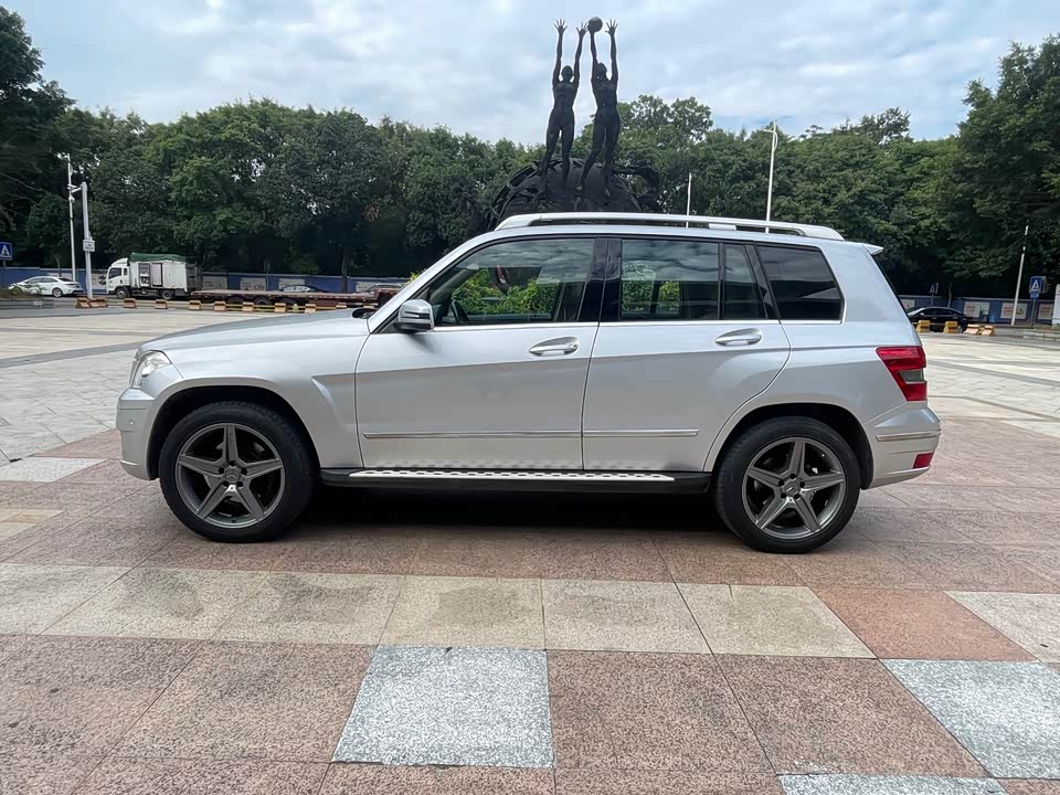 Mercedes-Benz GLK grade