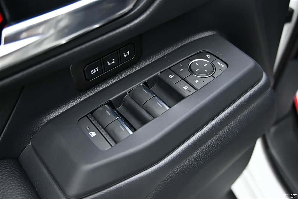 Toyota Prado, 2026 24