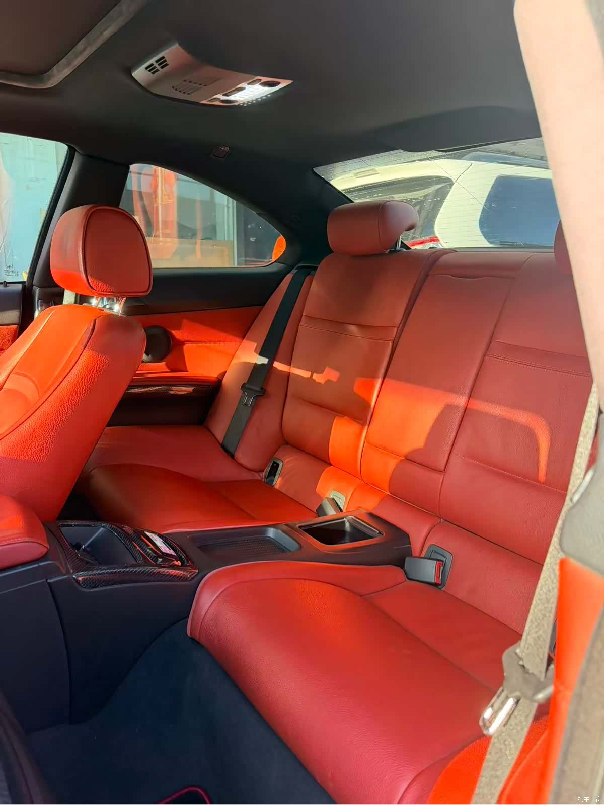 BMW 3 Series, 2012 8