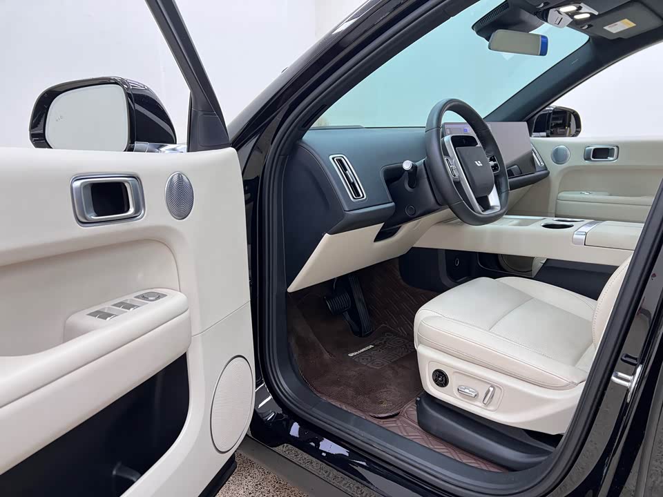 Li Auto Ideal L6